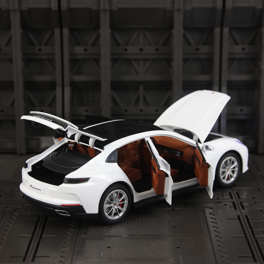 โมเดลรถจำลอง Porsche Panamera  - Audio Music Car บทวิจารณ์และราคา